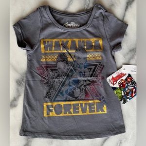NWT Kid’s Marvel Avengers Wakanda Forever Graphic Tee